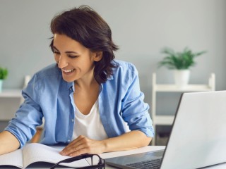 Highly Profitable Leading Online Retail Business, suited to operating under management #5684SR1