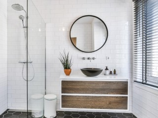 Bathroom Sales & Showroom - Bankstown Area CL219 #1006HM