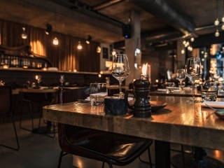 Established & Stylish Bistro – Exceptional Opportunity #5626FO1