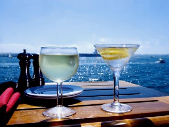 Cafe/Bistro & Takeaway - Sunshine Coast - Highly Motivated Seller Ref: 2680