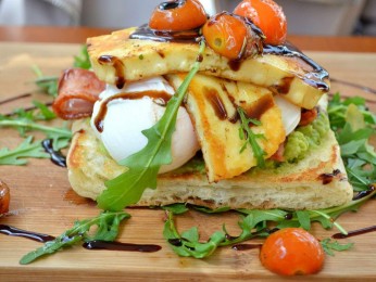 A Neat Cafe for you to work and own - FURTHER Price reduction – Ref: 2661