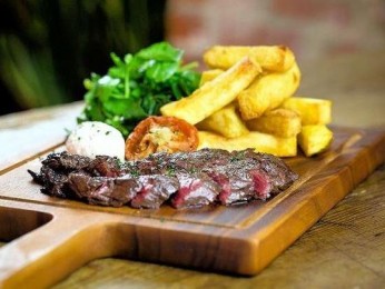 PARK ROAD**PARK ROAD**PARK ROAD - Licensed Restaurant & Bar – Ref: 2656