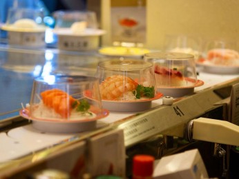 Easy to Run and Lucrative! What More Do You Need? Food Business For Sale Ref :2895