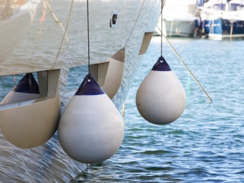 Marine Chandlery Business Whitsundays For Sale #5247IN