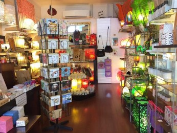 Dynamic Gift Shop On Trendy Oxford Street - Business for Sale Ref: 2804